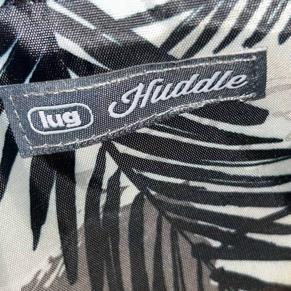 NWOT lug huddle quilted crossbody bag - Picture 10 of 13